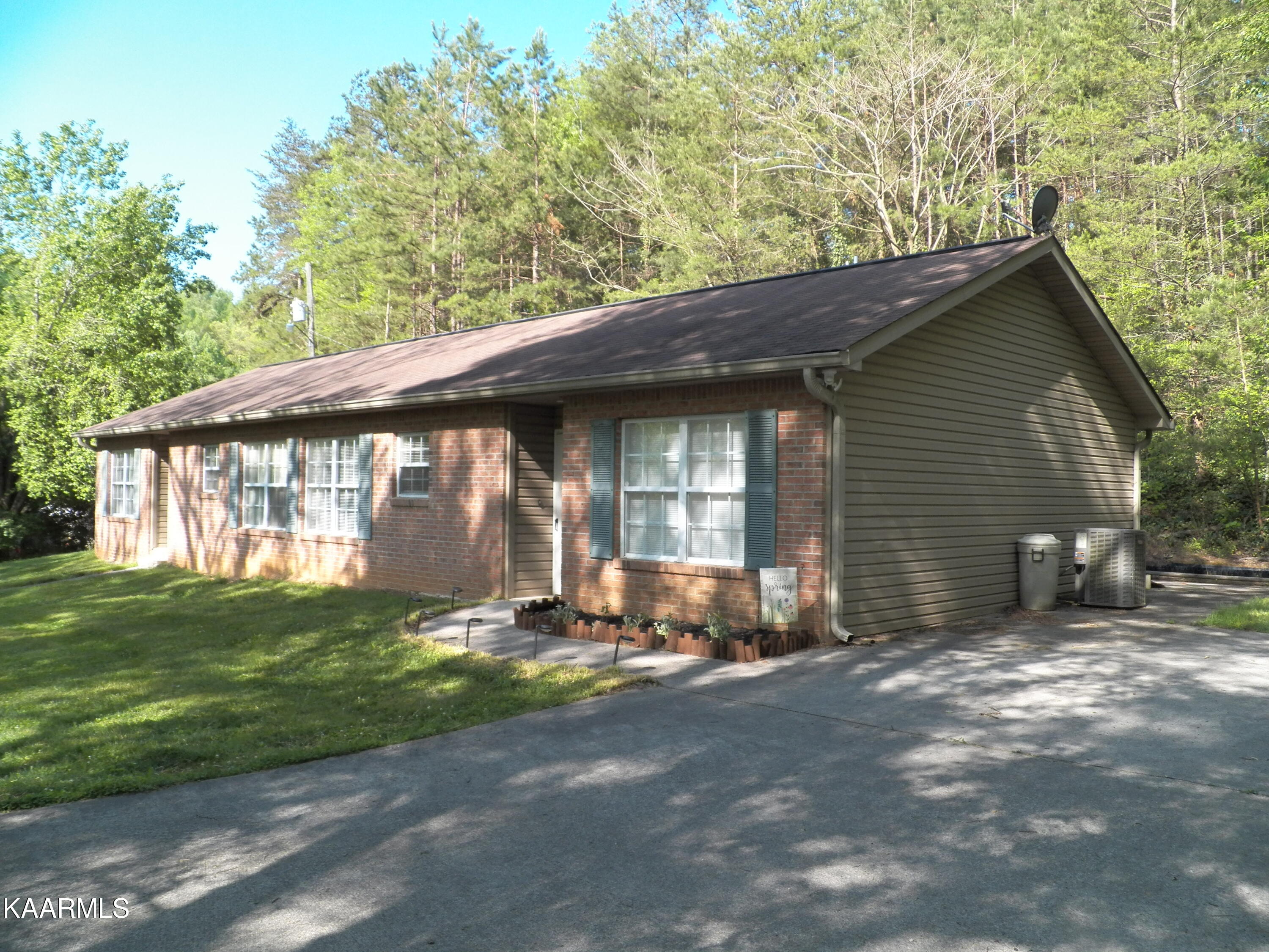 9925 Rausin Road Philadelphia, TN 37846 - Photo 10 of 12 133_2292