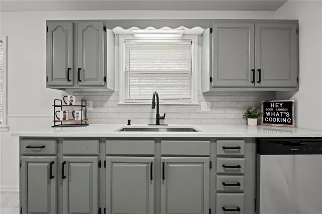 $187,000 | 5804 Manning Avenue, Raytown, MO 64133