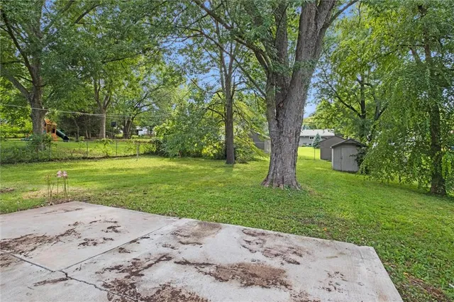 $187,000 | 5804 Manning Avenue, Raytown, MO 64133