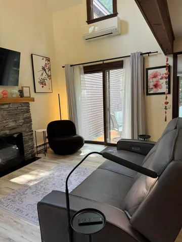 $388,888 | 807 Murphys Road, Unit 7D, Hartford, VT 05059