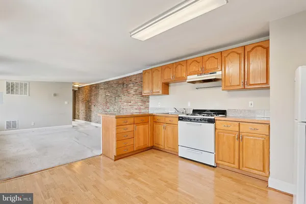 $1,600 | 249 South Chester Street, Unit 3, Baltimore, MD 21231