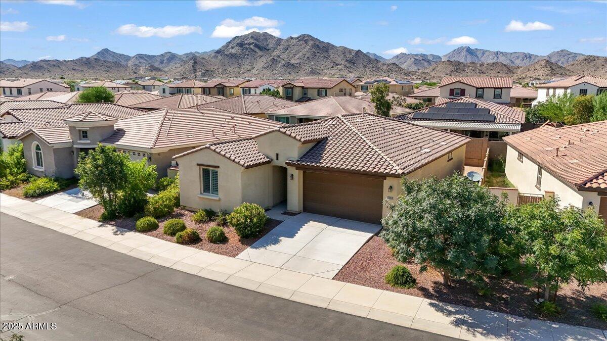 21038 West Almeria Road Buckeye, AZ 85396 - Photo 11 of 46 08-DJI_20250708155547_0137_D