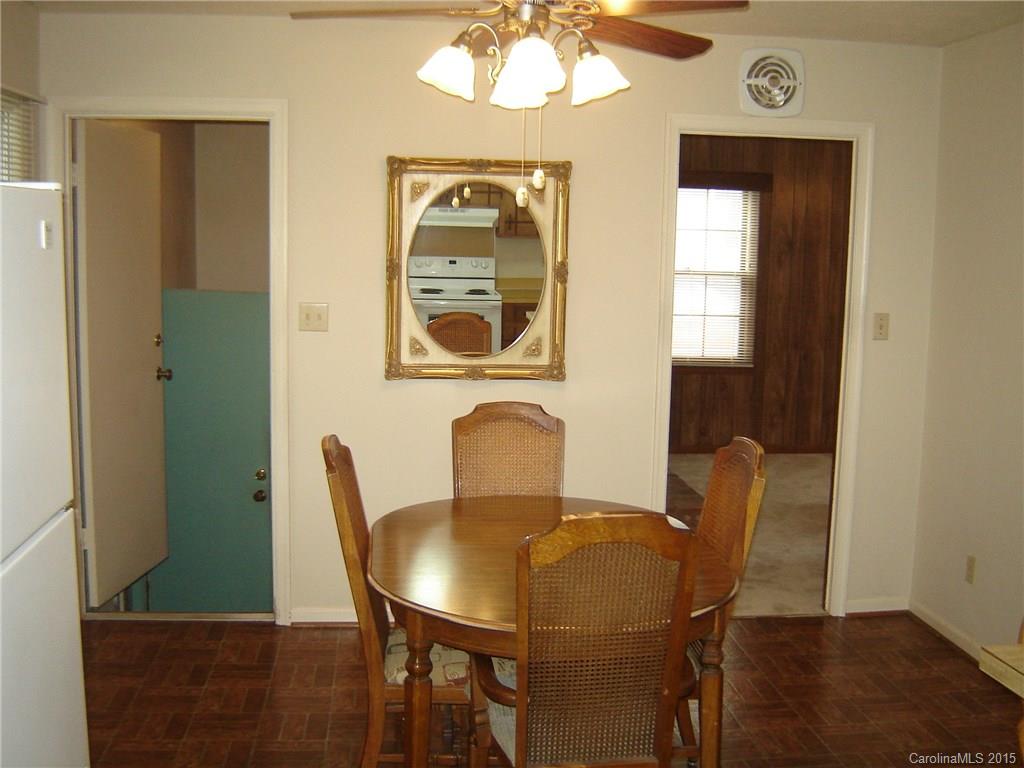 8618 Beechbrooke Road Charlotte, NC 28227 - Photo 7 of 18 Gallery Image 7