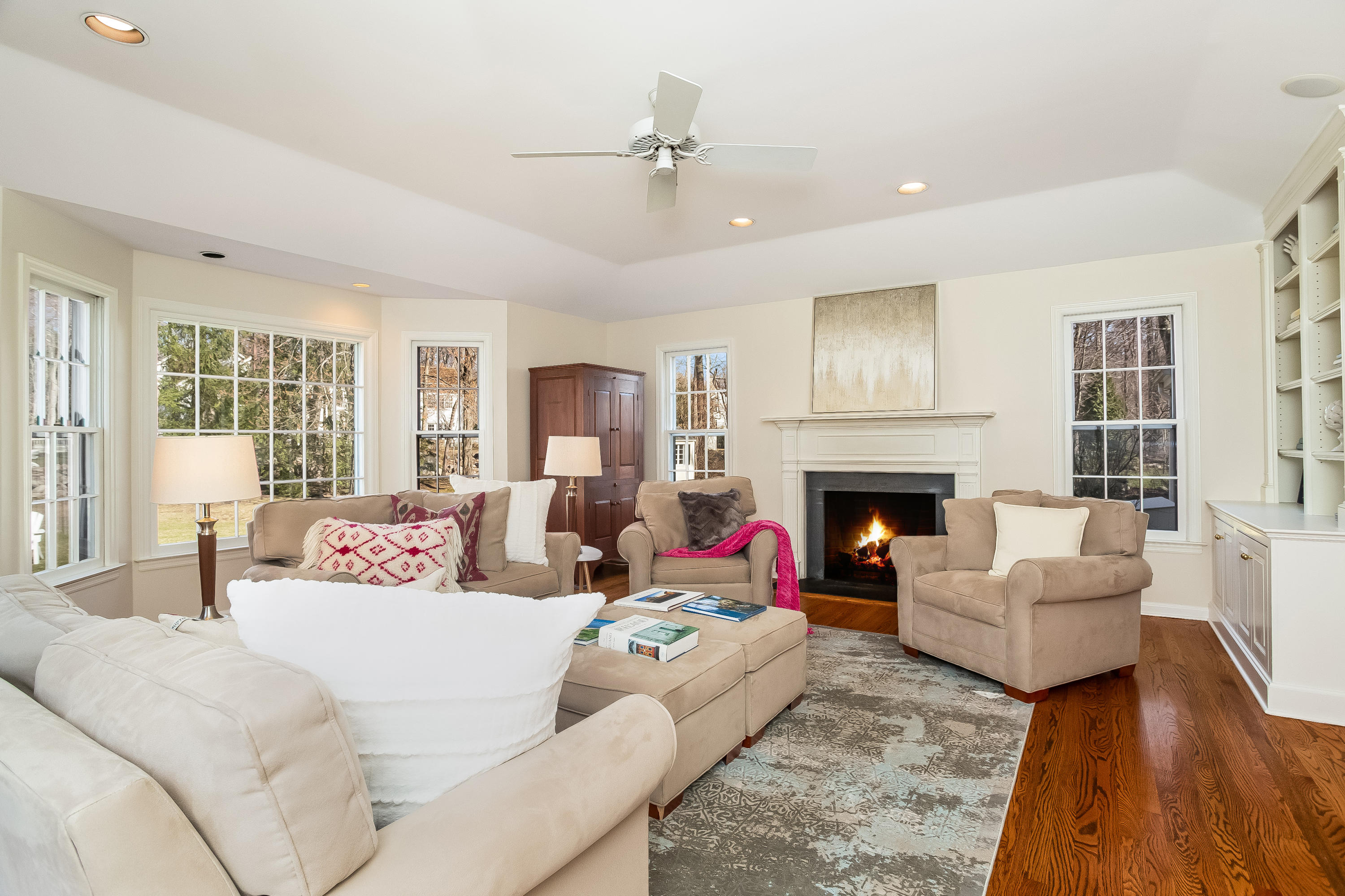 79 Leeuwarden Road Darien, CT 06820 - Photo 12 of 33 12