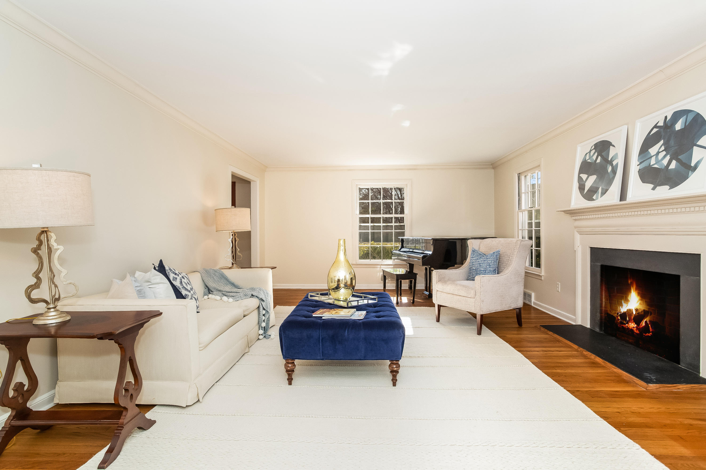79 Leeuwarden Road Darien, CT 06820 - Photo 4 of 33 4