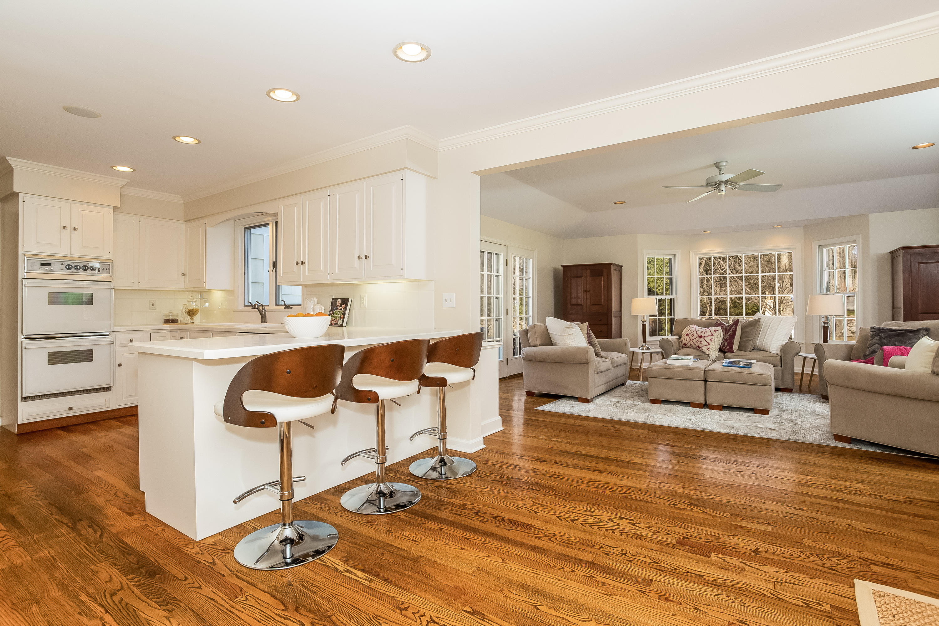 79 Leeuwarden Road Darien, CT 06820 - Photo 7 of 33 7