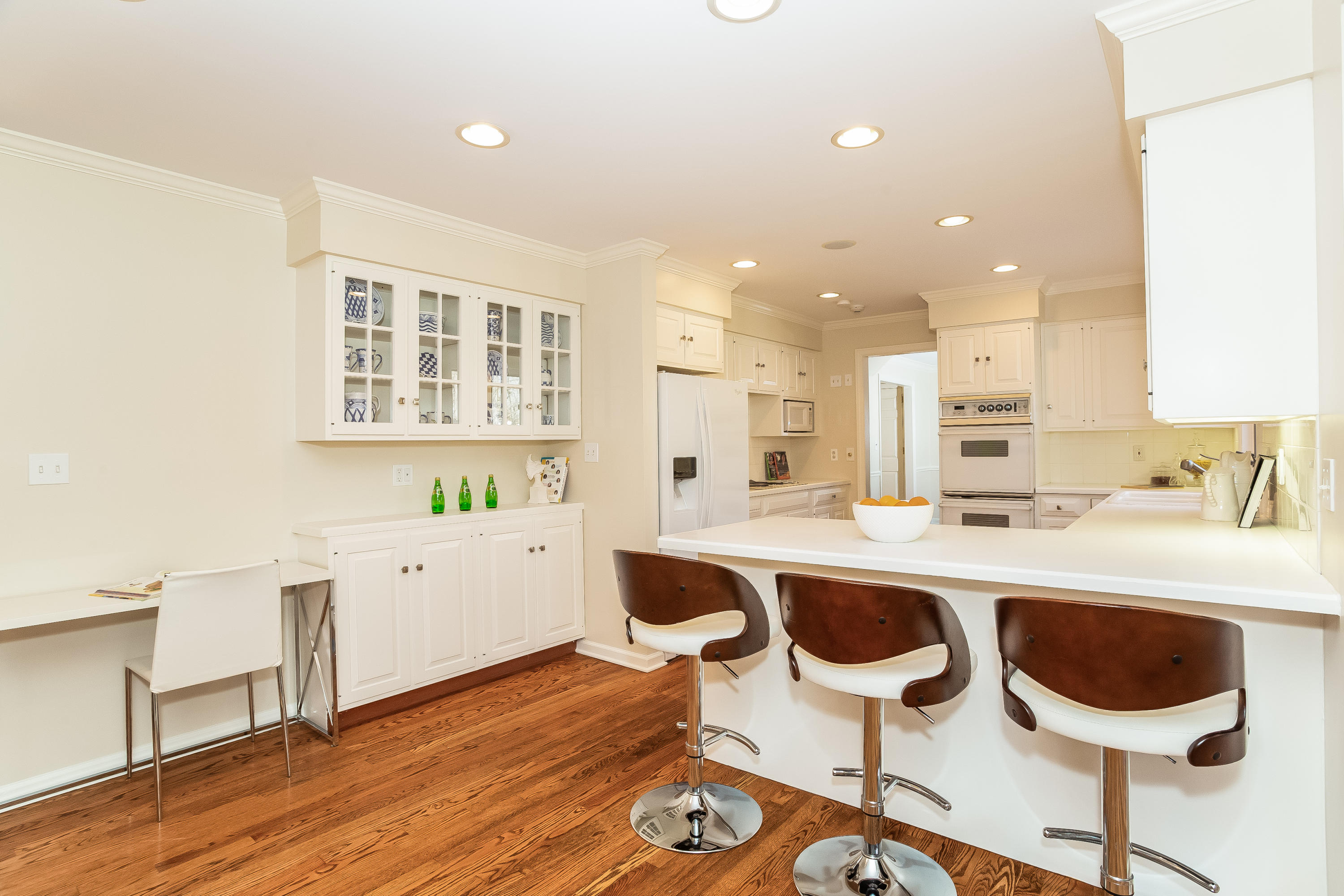 79 Leeuwarden Road Darien, CT 06820 - Photo 8 of 33 8