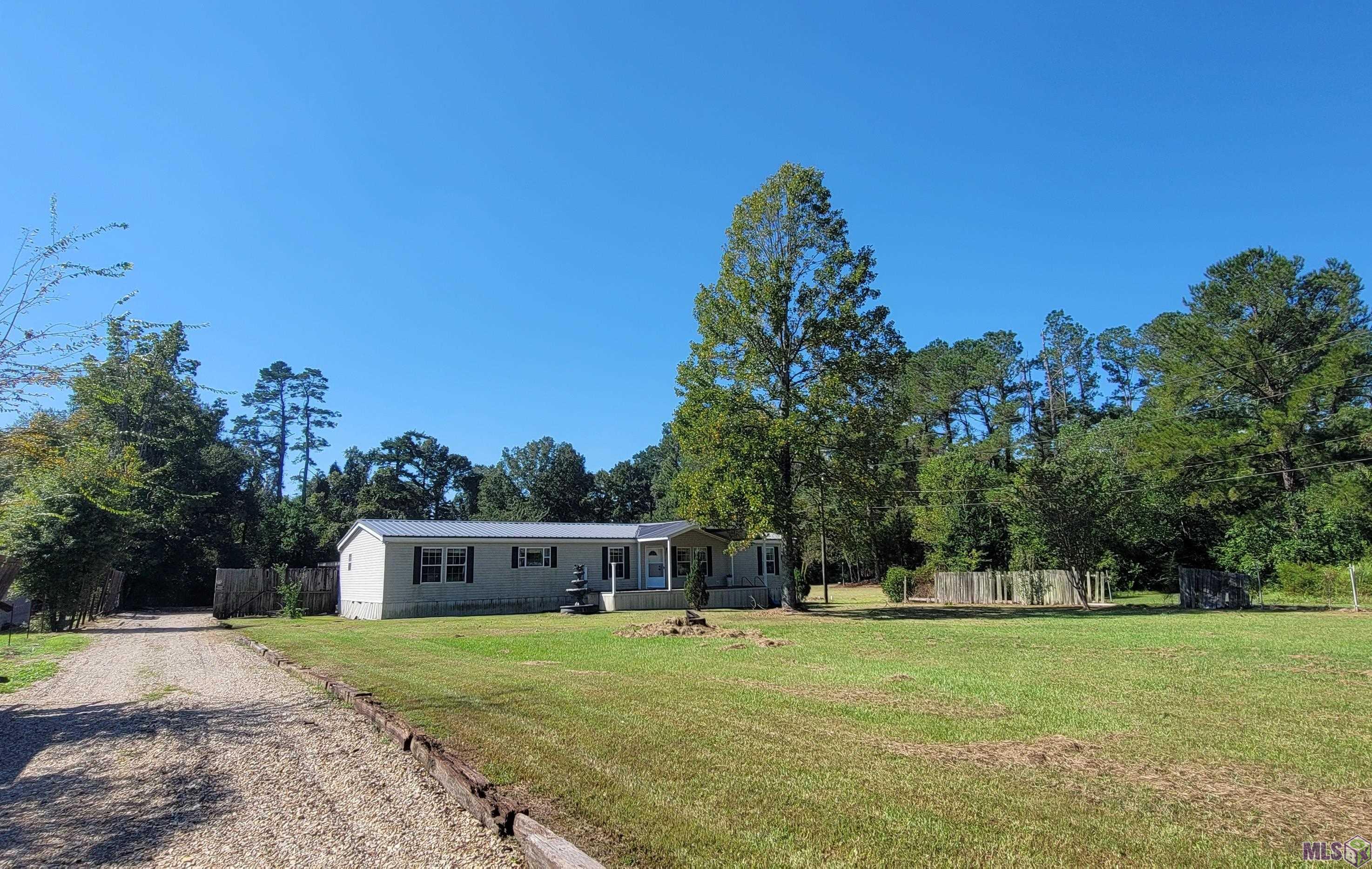 10944 Monroe Perkins Road Denham Springs, LA 70726 - Photo 5 of 27