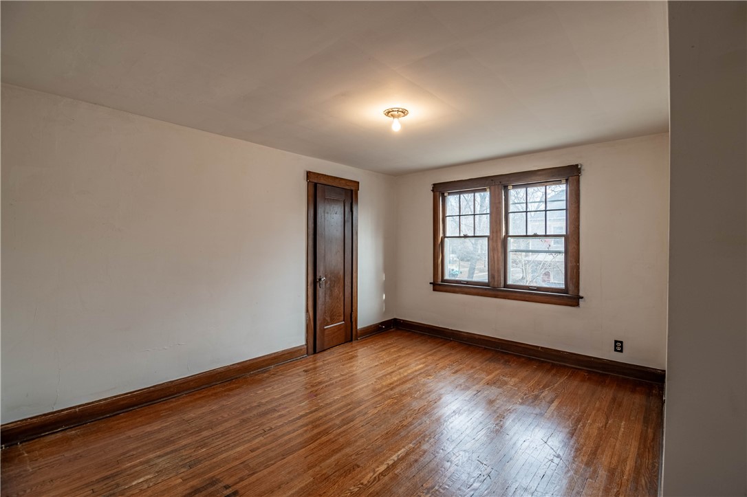 841 West Wood Street Decatur, IL 62522 - Photo 20 of 26 Upstairs 4th bedroom