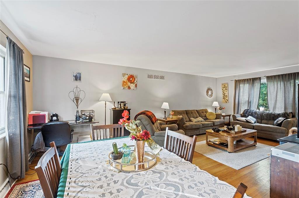 2401 Marbury Road Pittsburgh, PA 15221 - Photo 6 of 25 Gallery Image 6