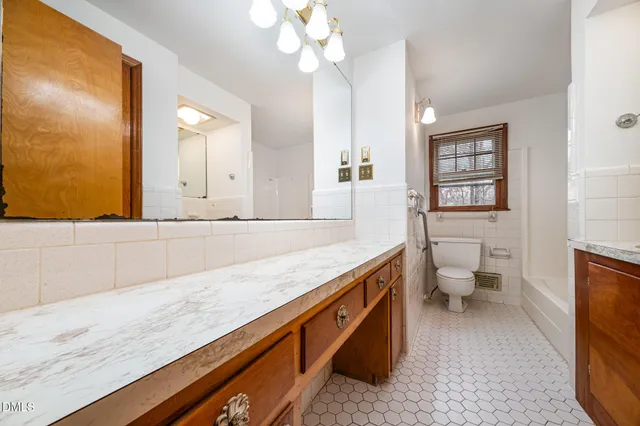 $600,000 | 1103 Warren Avenue, Cary, NC 27511