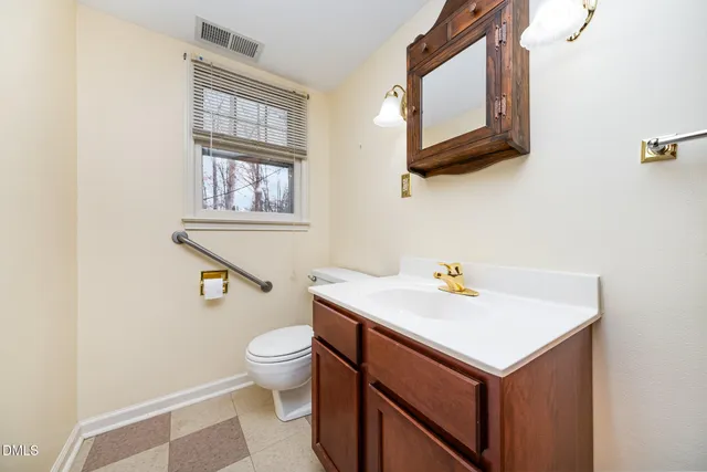 $600,000 | 1103 Warren Avenue, Cary, NC 27511