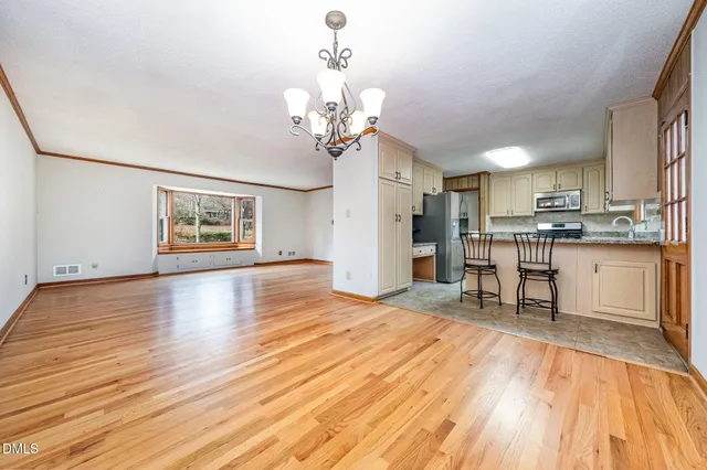 $600,000 | 1103 Warren Avenue, Cary, NC 27511