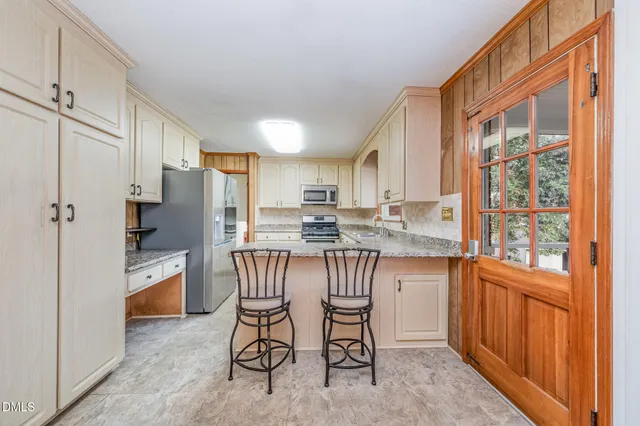 $600,000 | 1103 Warren Avenue, Cary, NC 27511