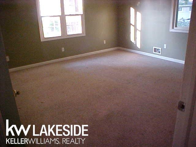 16604 Frazho Road Roseville, MI 48066 - Photo 15 of 31 31251046-14.JPG