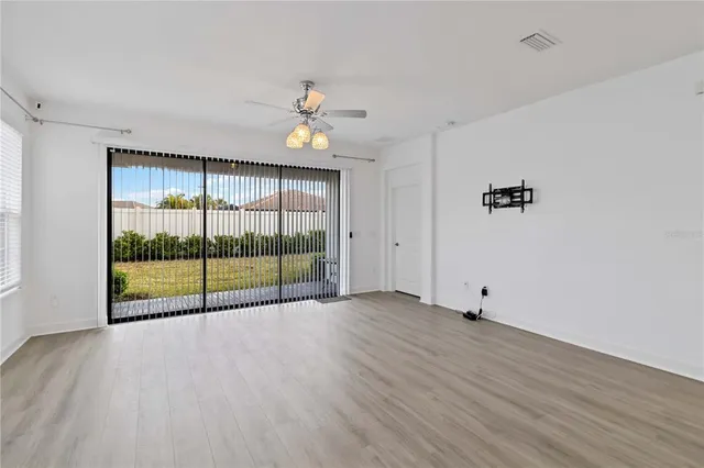 $379,900 | 10934 Wendover Drive, Palmetto, FL 34221