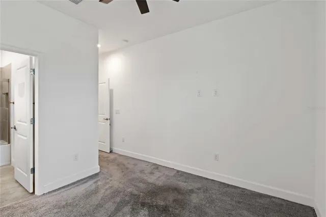 $379,900 | 10934 Wendover Drive, Palmetto, FL 34221