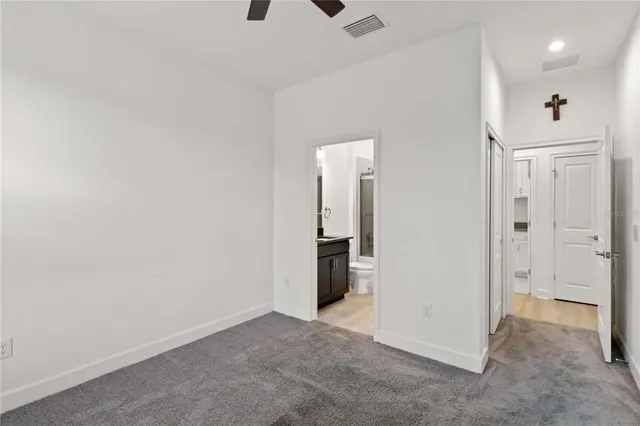 $379,900 | 10934 Wendover Drive, Palmetto, FL 34221