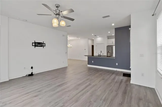 $379,900 | 10934 Wendover Drive, Palmetto, FL 34221