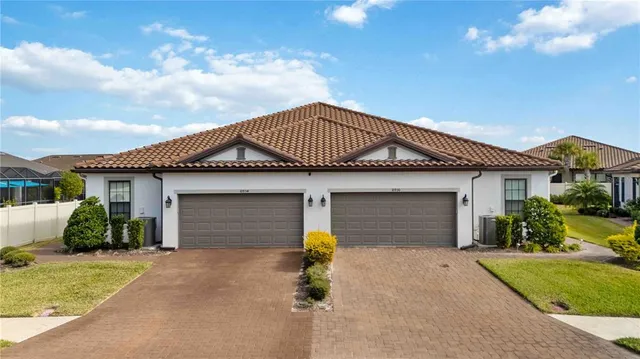 $379,900 | 10934 Wendover Drive, Palmetto, FL 34221