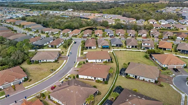 $379,900 | 10934 Wendover Drive, Palmetto, FL 34221