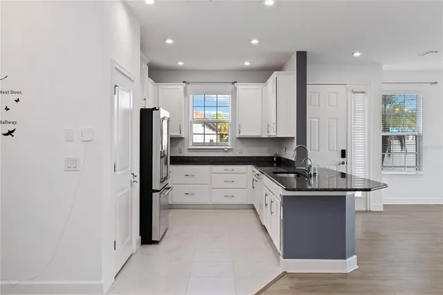 $379,900 | 10934 Wendover Drive, Palmetto, FL 34221