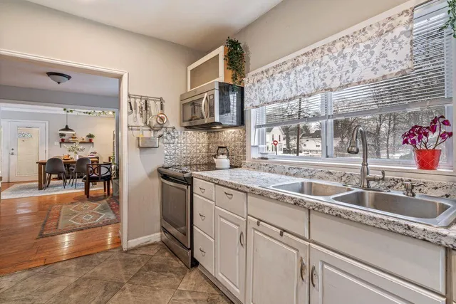 $550,000 | 265 Lincoln Street, South Portland, ME 04106