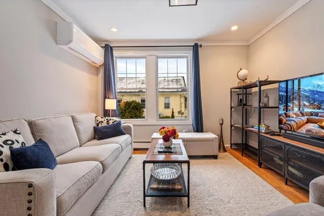 $550,000 | 265 Lincoln Street, South Portland, ME 04106