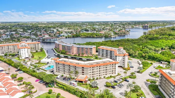 $3,700 | 2871 North Ocean Boulevard, Unit M338, Boca Raton, FL 33431