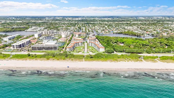 $3,700 | 2871 North Ocean Boulevard, Unit M338, Boca Raton, FL 33431