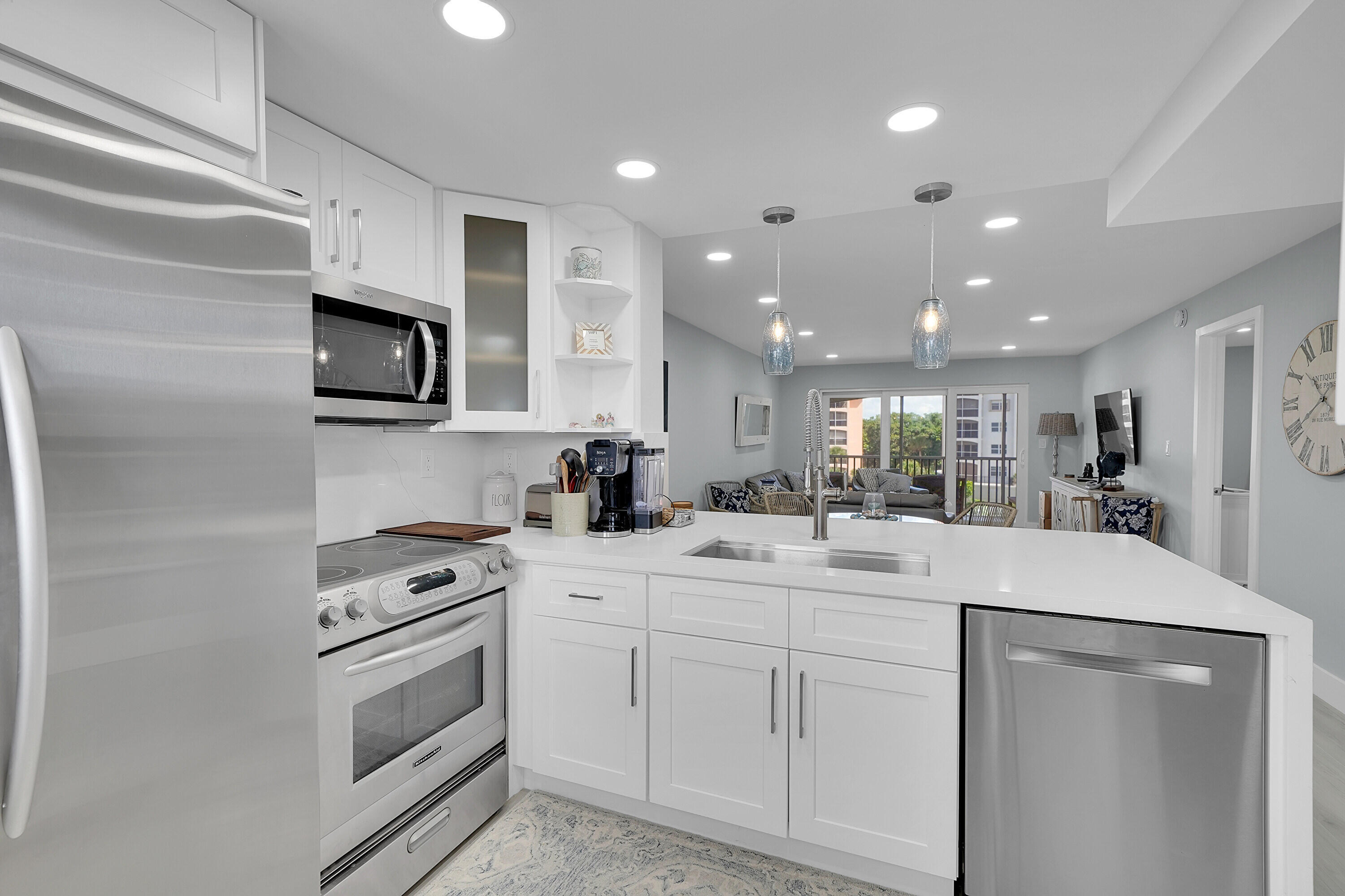 2871 North Ocean Boulevard, Unit M338 Boca Raton, FL 33431 - Photo 10 of 43 10_0 (8)