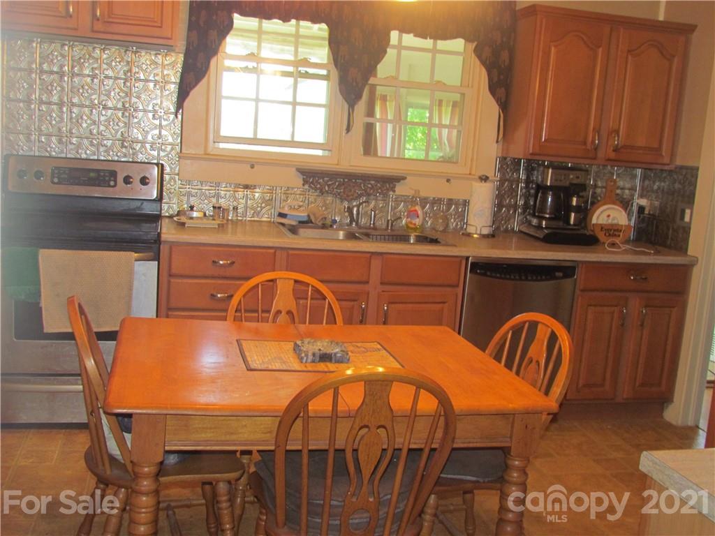 419 Jackson Road Fletcher, NC 28732 - Photo 12 of 18 Gallery Image 12