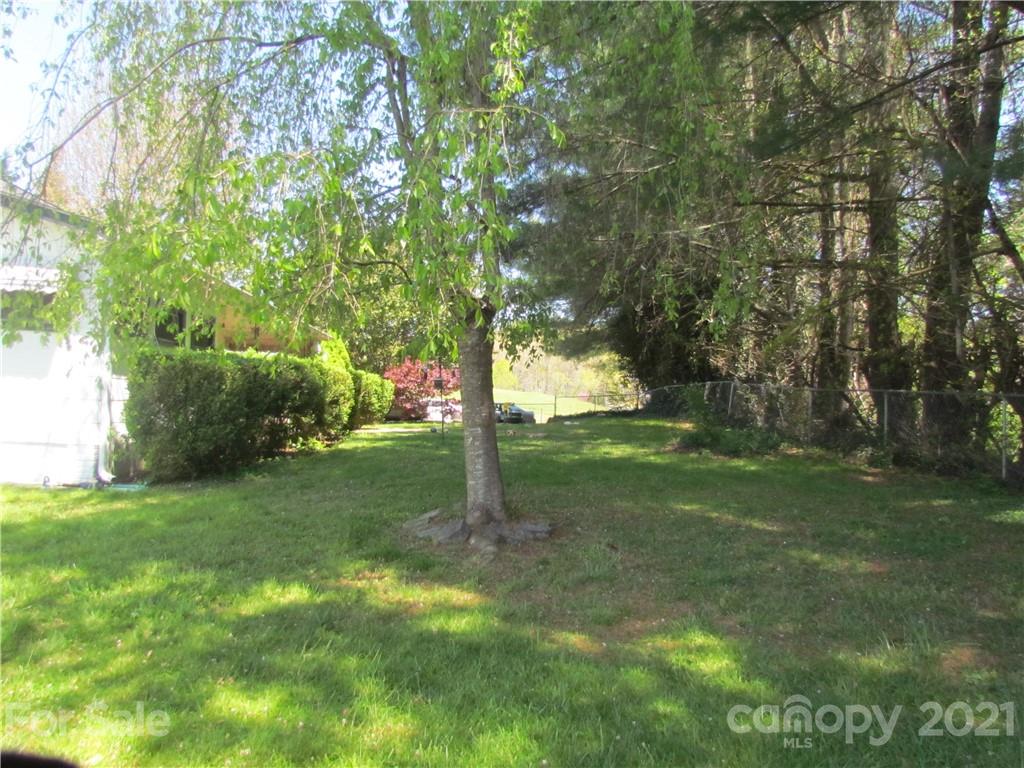 419 Jackson Road Fletcher, NC 28732 - Photo 18 of 18 Gallery Image 18