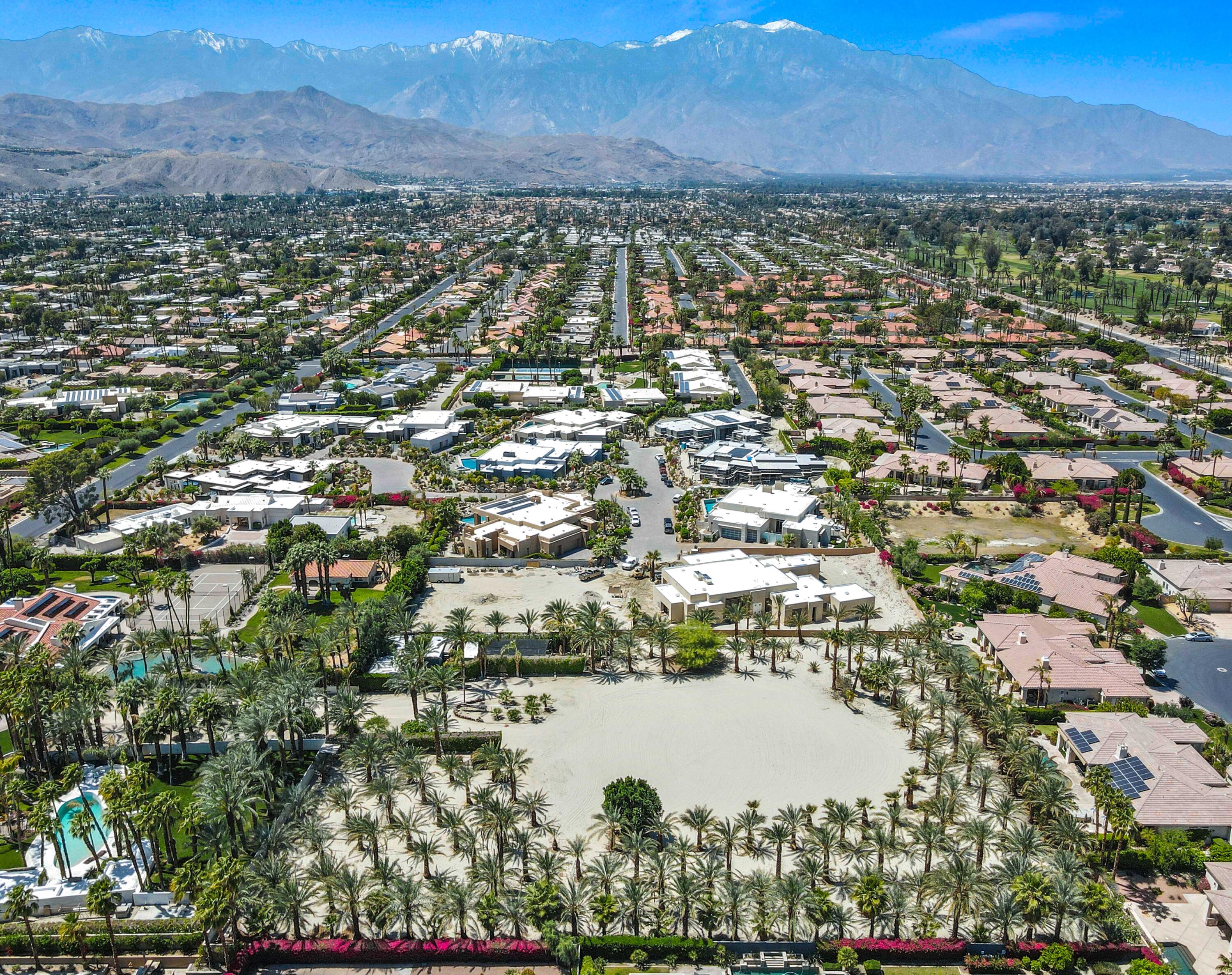 71246 Cypress Lane Rancho Mirage, CA 92270 - Photo 27 of 30 a view of lake and mountain
