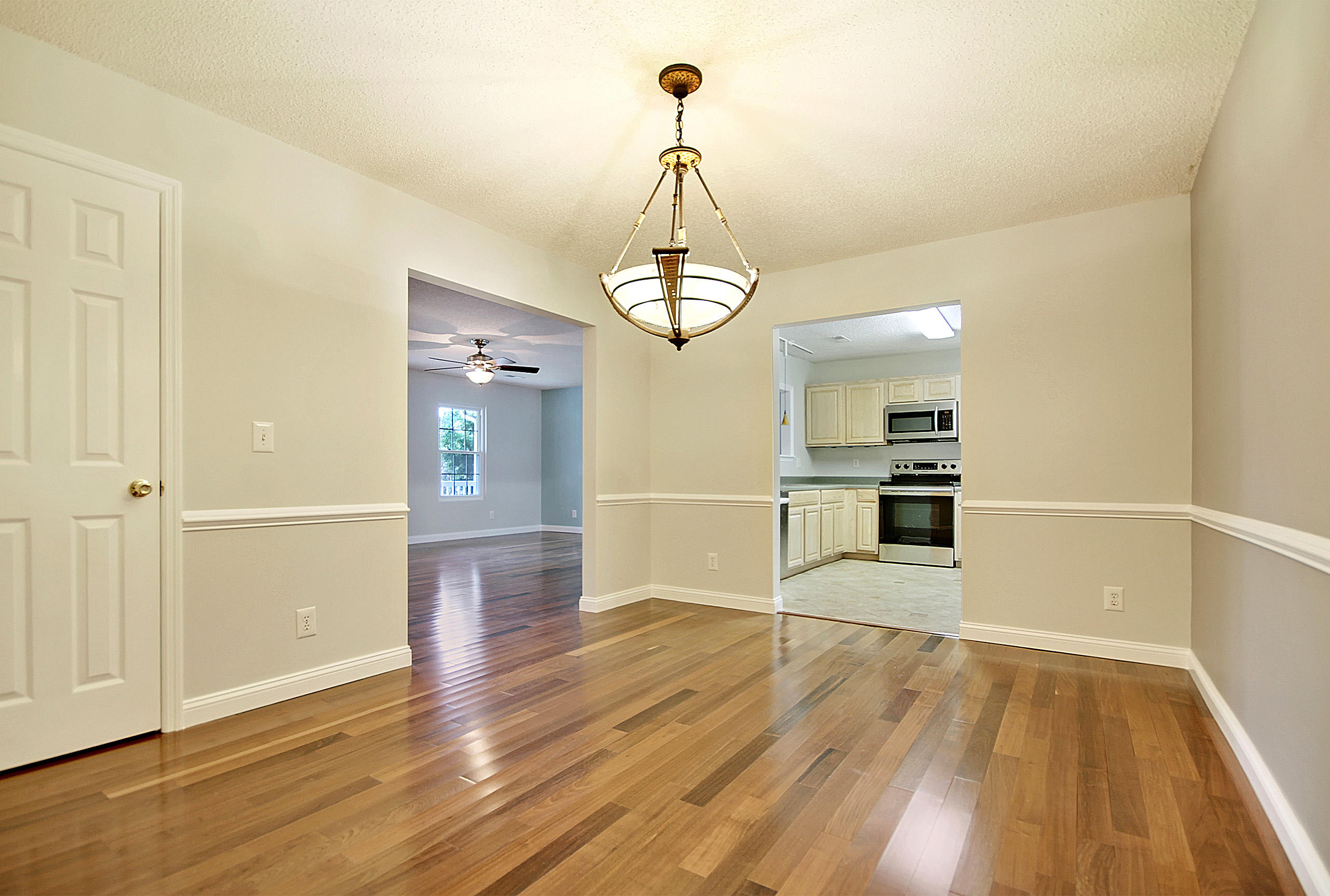 205 Burnham Road Summerville, SC 29485 - Photo 15 of 46 IMG_1861_IMG_1864 copy