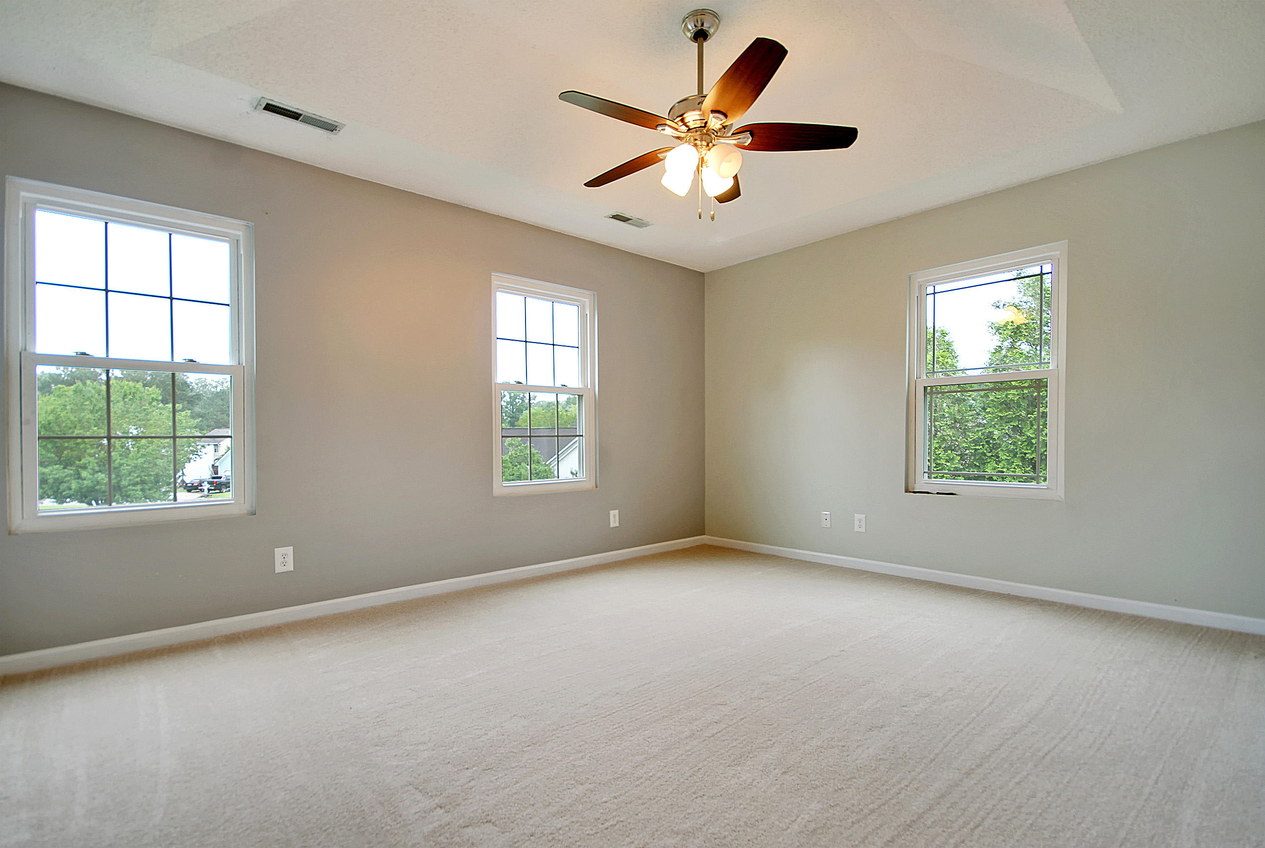 205 Burnham Road Summerville, SC 29485 - Photo 23 of 46 IMG_2027_IMG_2032 copy