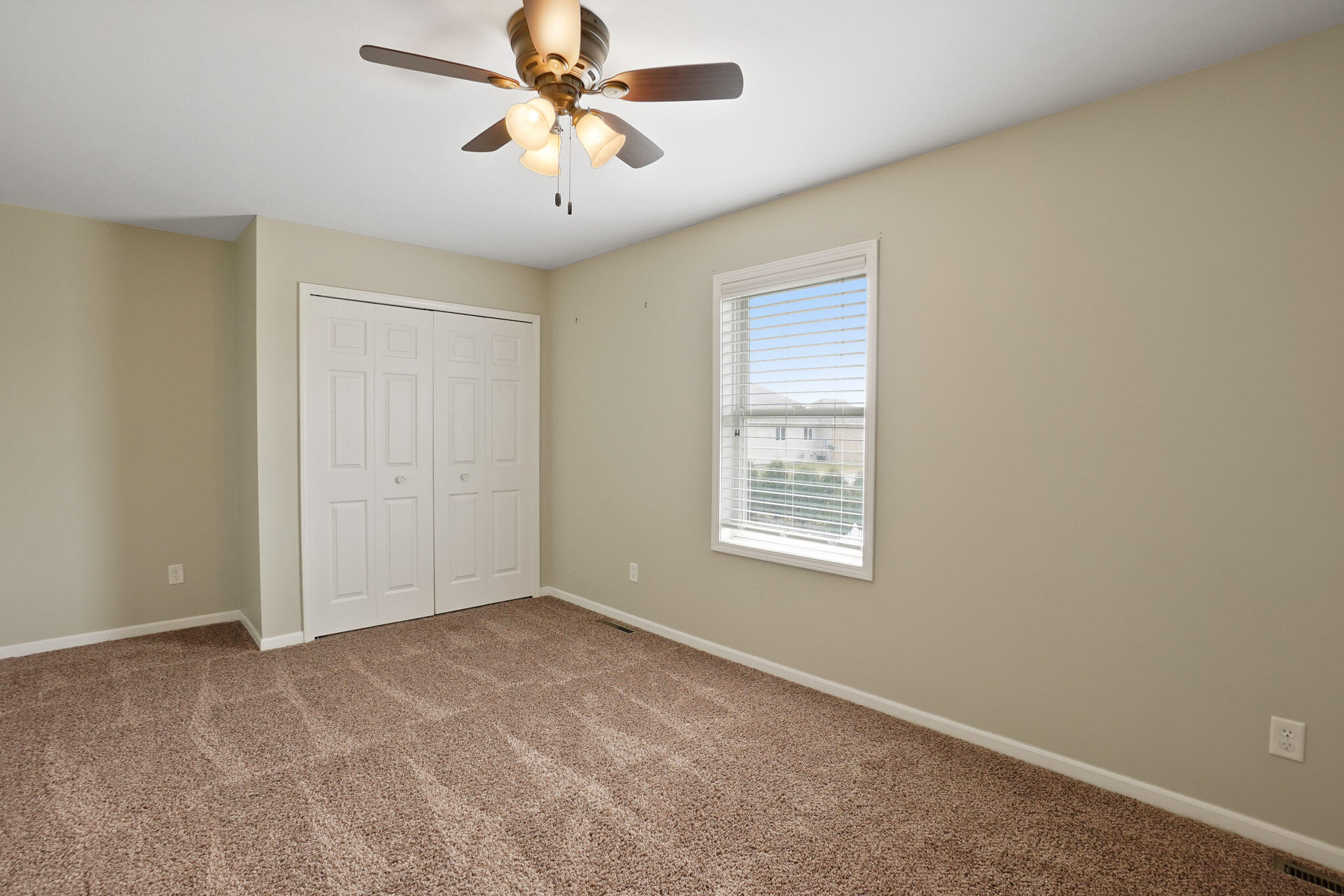 7669 Amanda's Way Crown Point, IN 46307 - Photo 16 of 30 2048x1366