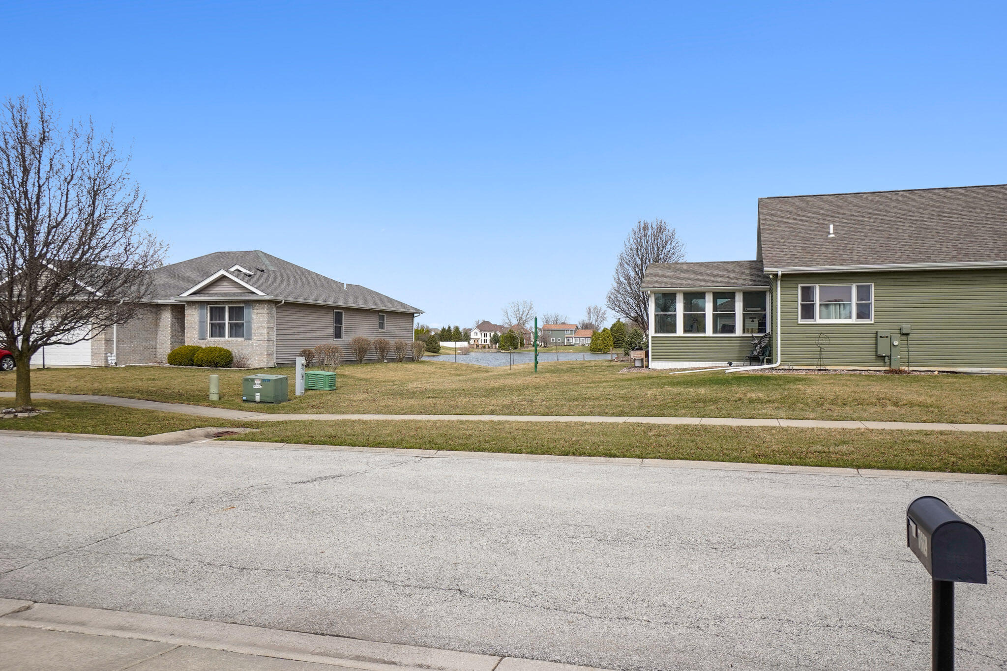 7669 Amanda's Way Crown Point, IN 46307 - Photo 27 of 30 2048x1365