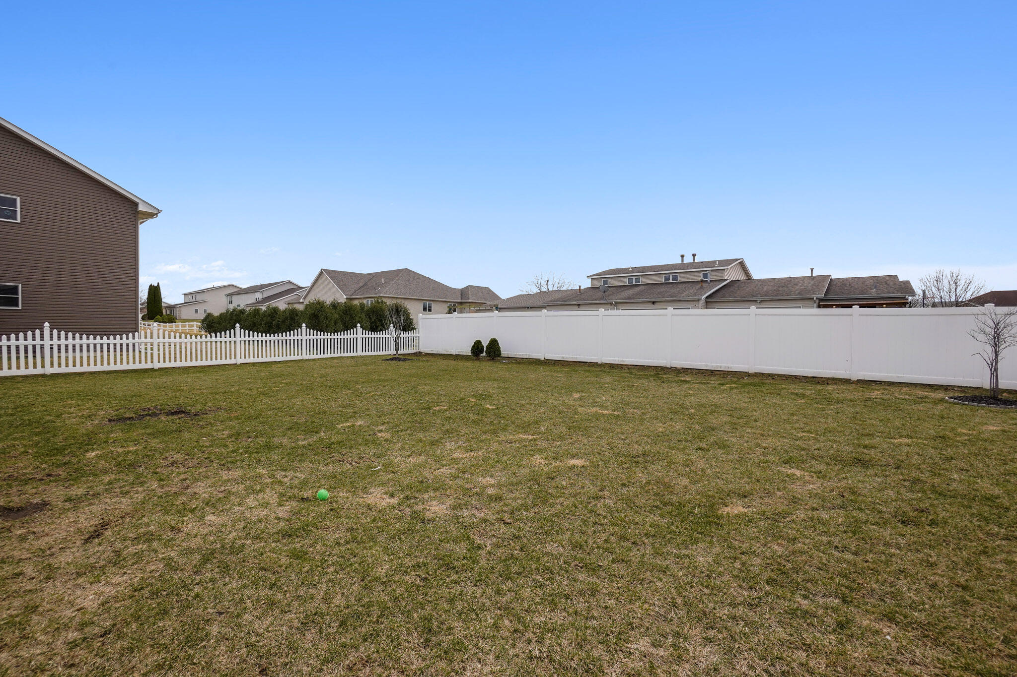 7669 Amanda's Way Crown Point, IN 46307 - Photo 28 of 30 2048x1365