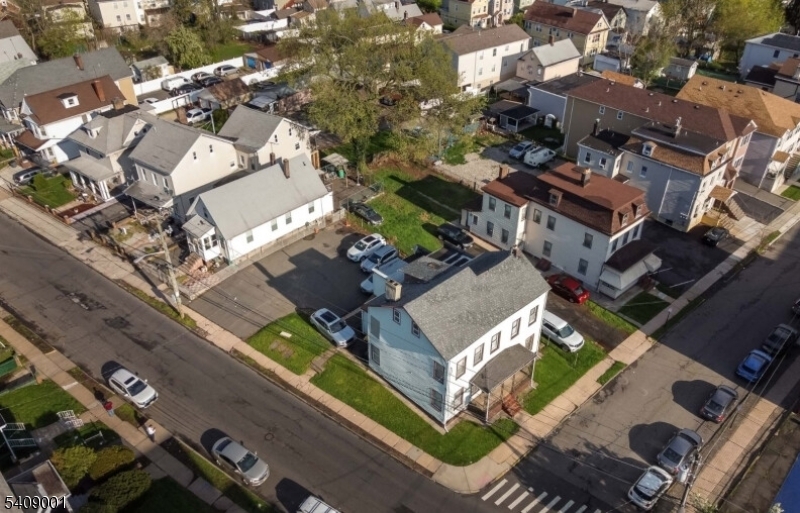 147 Liberty Street Elizabeth, NJ 07202 - Photo 2 of 4