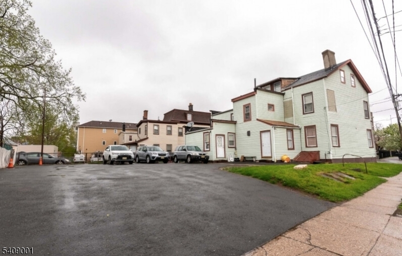 147 Liberty Street Elizabeth, NJ 07202 - Photo 4 of 4