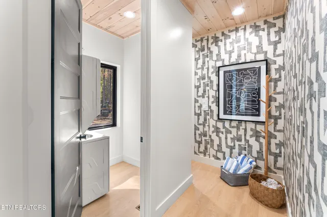 $1,699,000 | 4143 Fontaine Way, Gatlinburg, TN 37738