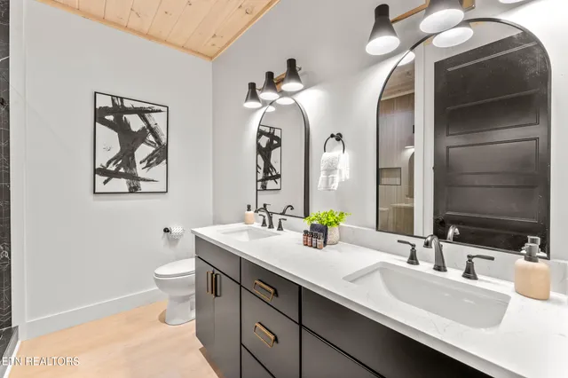 $1,699,000 | 4143 Fontaine Way, Gatlinburg, TN 37738