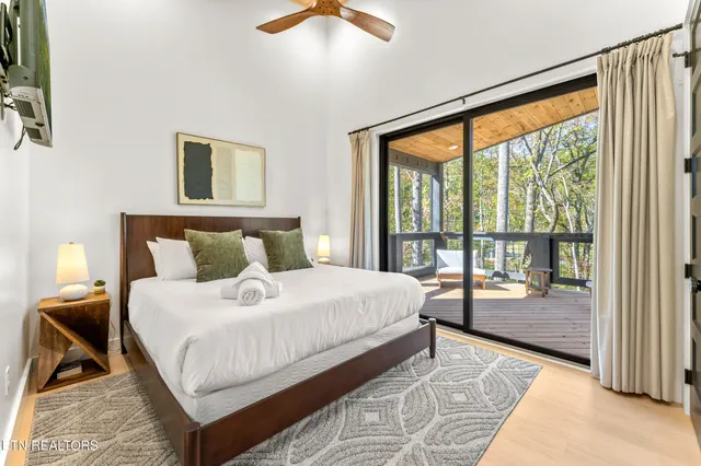 $1,699,000 | 4143 Fontaine Way, Gatlinburg, TN 37738