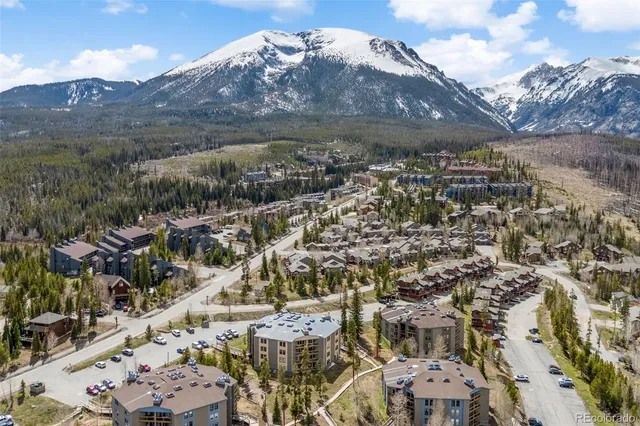 $364,000 | 4400 Lodgepole Circle, Unit 101, Silverthorne, CO 80498