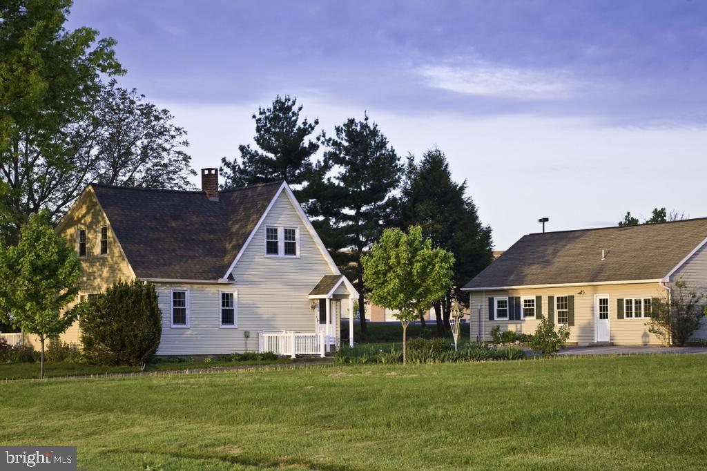 70 North Esbenshade Road Manheim, PA 17545 - Photo 1 of 7 Gallery Image 1