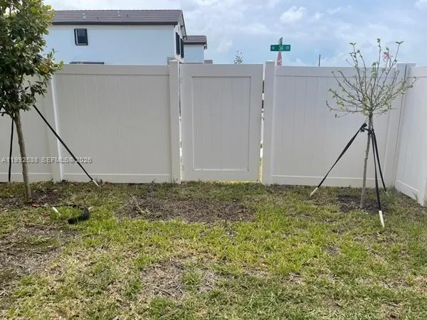 $3,500 | 11064 West 33rd Way, Unit 11064, Hialeah Gardens, FL 33018