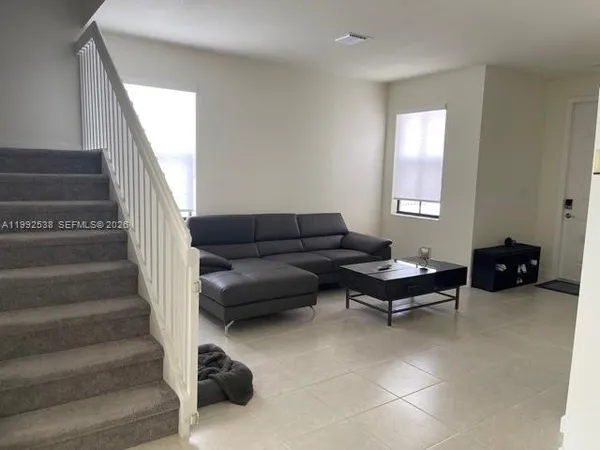 $3,500 | 11064 West 33rd Way, Unit 11064, Hialeah Gardens, FL 33018