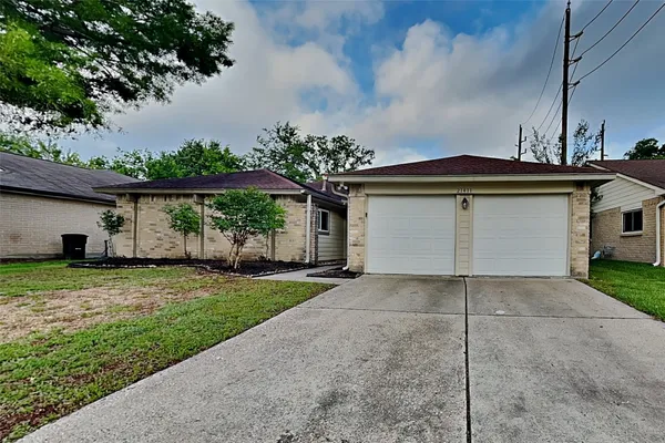 $1,940 | 21411 Golden Dove Drive, Spring, TX 77388