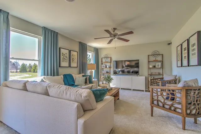 $456,490 | 1792 Breton Avenue, North Aurora, IL 60542